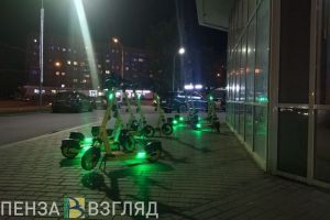 Жители пр. Победы в Пензе пожаловались на расположение стоянки самокатов