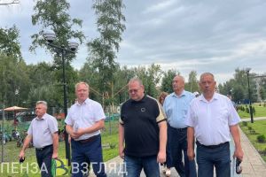 Олег Мельниченко осмотрел «Суперпарк» в Каменке