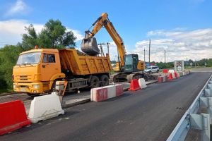 В Вадинске ремонтируют разрушавшийся мост