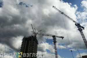 Губернатор Олег Мельниченко поздравил пензенцев с Днем строителя