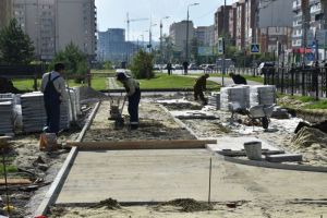 В Пензе в сквере «Семейный» продолжается благоустройство