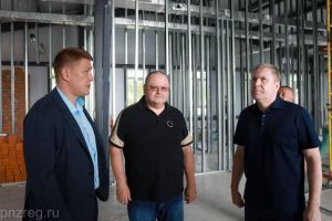 Строительство семейного МФЦ в Земетчино намерены завершить 30 сентября