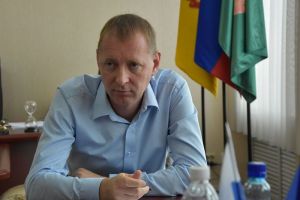 Денис Соболев посоветовал пензенцам менять недобросовестные «управляйки»