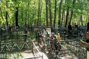 В Кузнецке выделят деньги на уборку Центрального и Восточного кладбищ