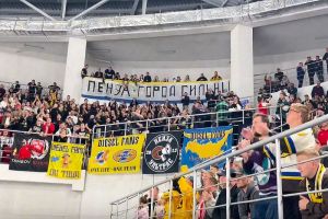 Пензенский «Дизель» победил в стартовом матче чемпионата ВХЛ