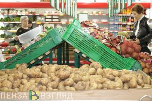 В России зафиксировали рост цен на яйца и помидоры