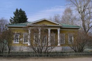 В городе Белинском начали реставрировать дом бывшего уездного училища
