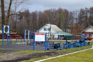 В Сосновоборске после капремонта за 50 млн рублей открыли стадион «Труд»
