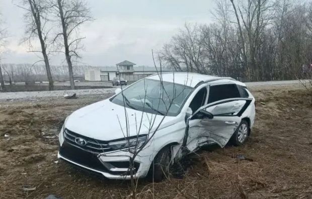 В ДТП в Городищенском районе погиб мужчина, пострадали взрослый и ребенок