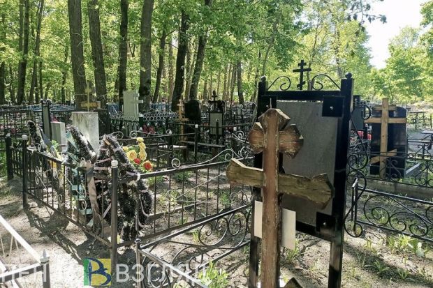 В Пензе ограничат парковку у кладбищ на Радоницу и Красную горку