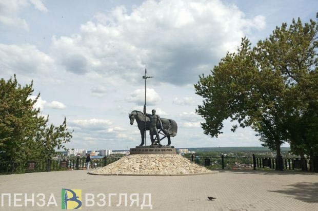 Пензенцы узнали, как майские праздники скажутся на зарплате