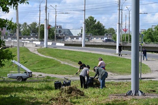 В Пензе более 13,5 тысячи человек вышли на общегородской субботник