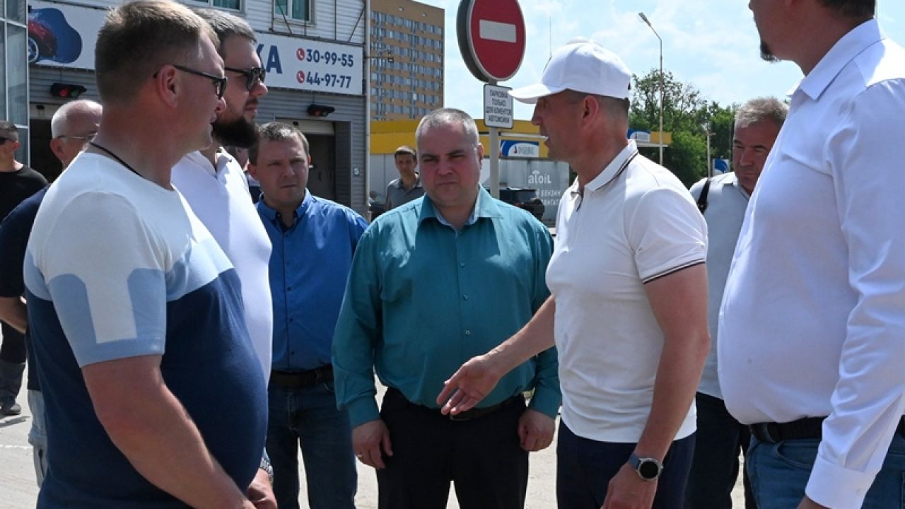 Денисов раскритиковал темп работ на улице Лозицкой в Пензе