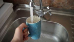 В Пензе временно отключили воду на восьми улицах из-за ремонта водовода