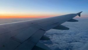 Летевший из Москвы в Пензу самолет вернулся в Шереметьево
