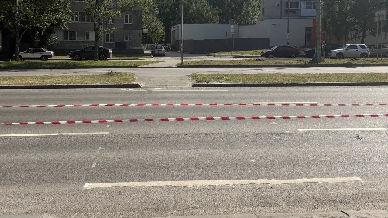 В Пензе демонтировали опасный пешеходный переход на проспекте Строителей