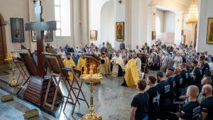 В Пензу доставили копию Животворящего Креста Господня