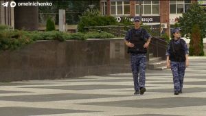 Олег Мельниченко сообщил, что росгвардейцы-студенты получают по 30 тысяч рублей