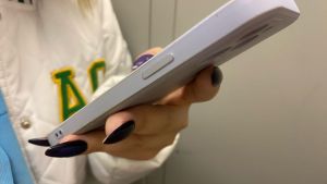 Пензенцам назвали вид фото, которые опасно хранить в телефоне