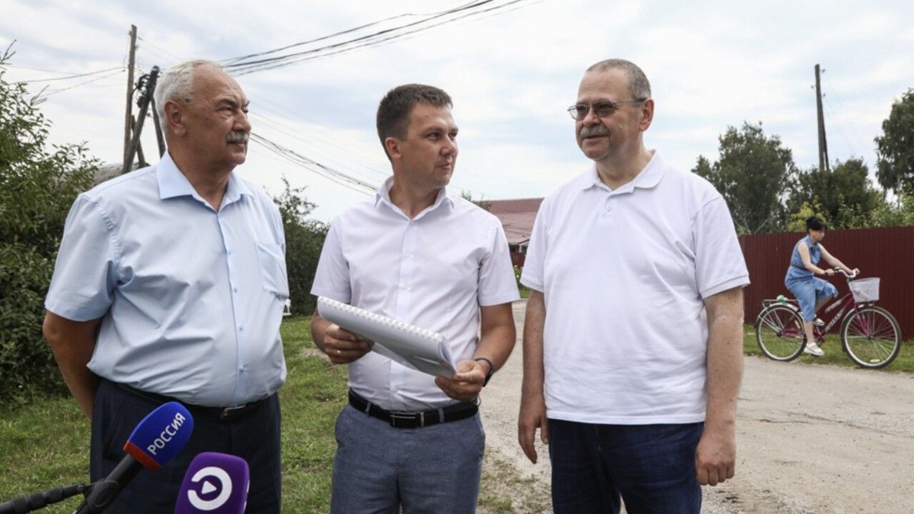 Губернатор Олег Мельниченко с рабочим визитом посетил Наровчатский район