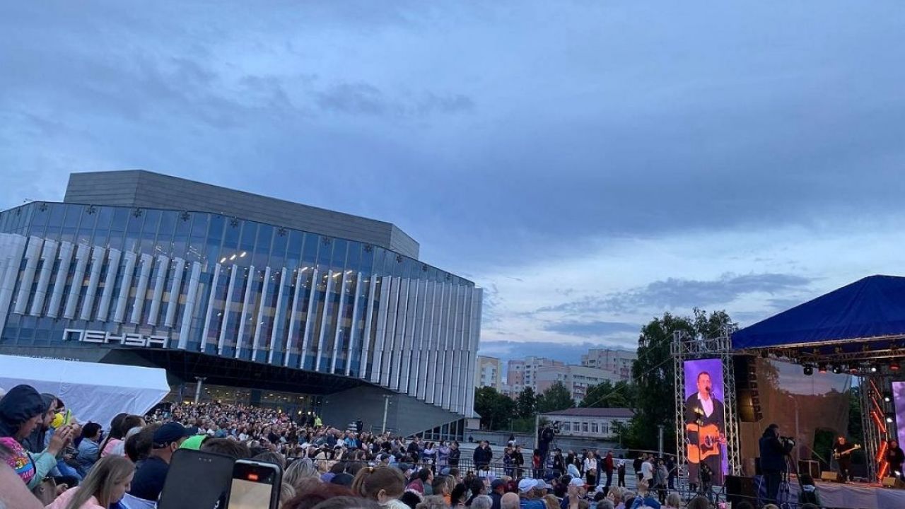 В сентябре в Пензе на Юбилейной площади выступит группа «Любэ»