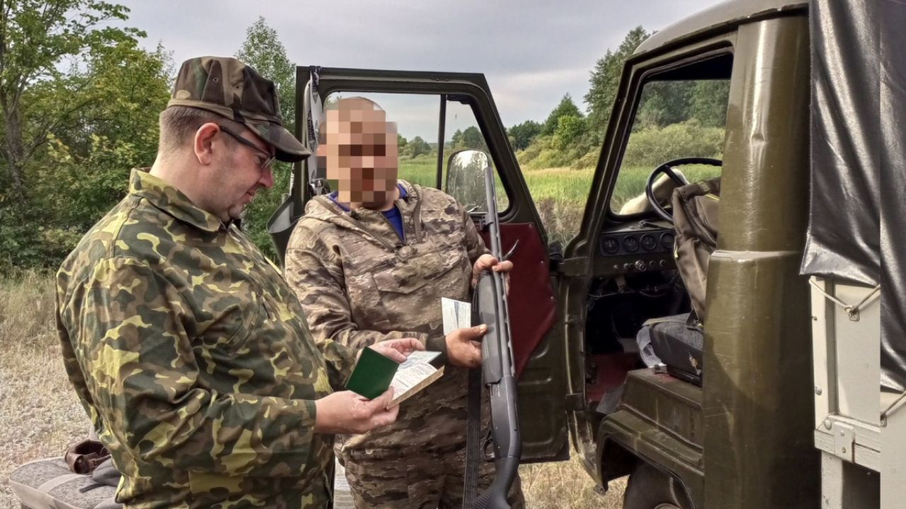 В Лопатинском районе выявили нарушения охотничьего законодательства