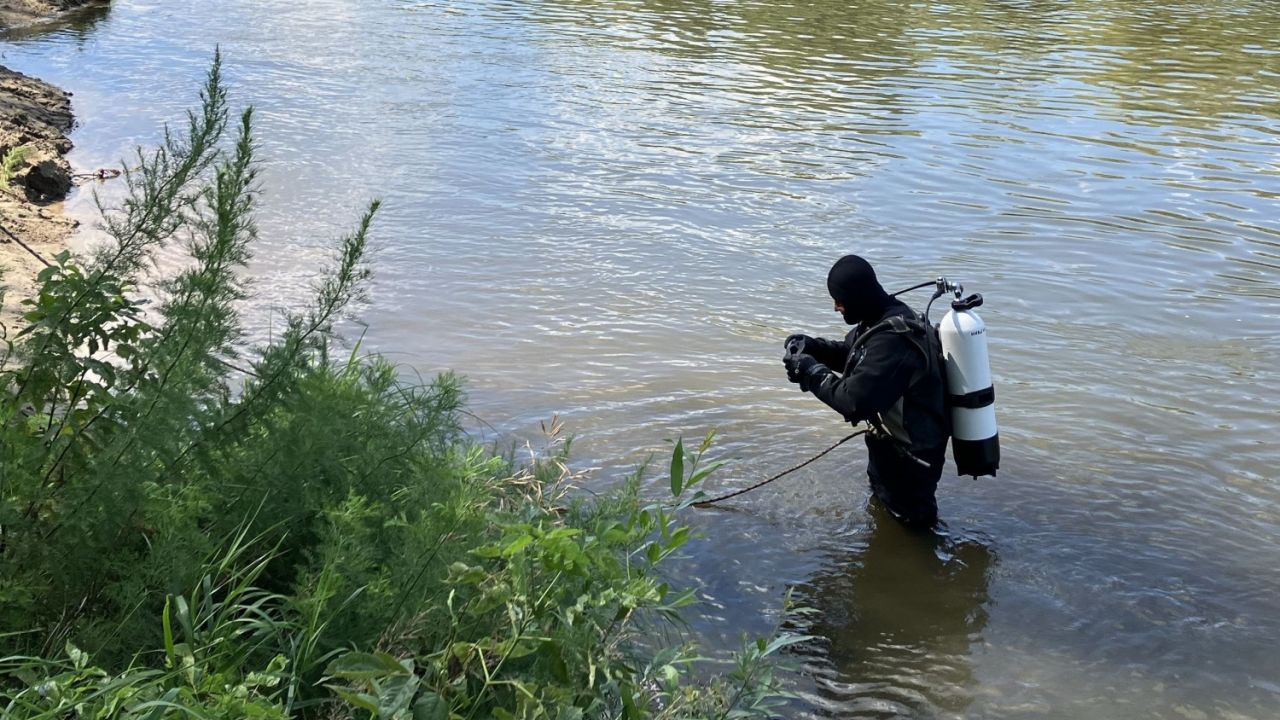 В Бессоновском районе водолазы ищут тело утонувшего мужчины