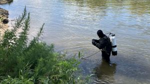 В Бессоновском районе водолазы ищут тело утонувшего мужчины