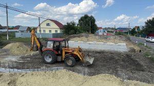 Министр Гришаев проверил ход капитального ремонта моста в Бессоновке