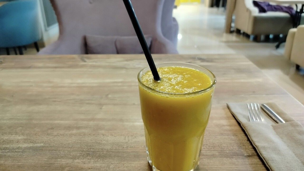 Развенчание мифов: врачи и ученые опровергли популярные заблуждения о жирах, яйцах и детоксе