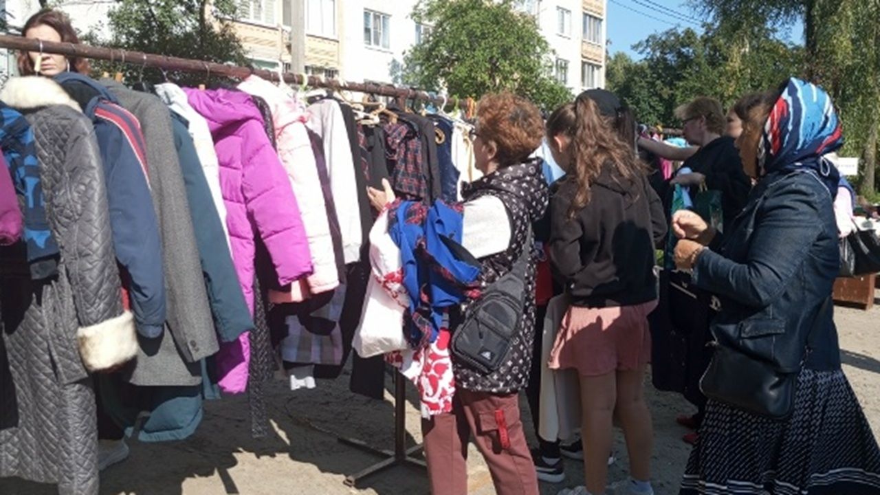 В Пензе провели школьную благотворительную ярмарку