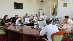 Мэр Пензы Олег Денисов потребовал устранить недочеты в рамках проекта «Мой двор»