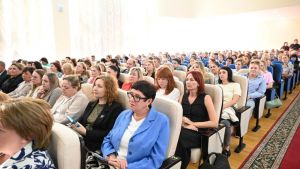 В Пензе в общегородском родительском собрании приняли участие около 500 человек