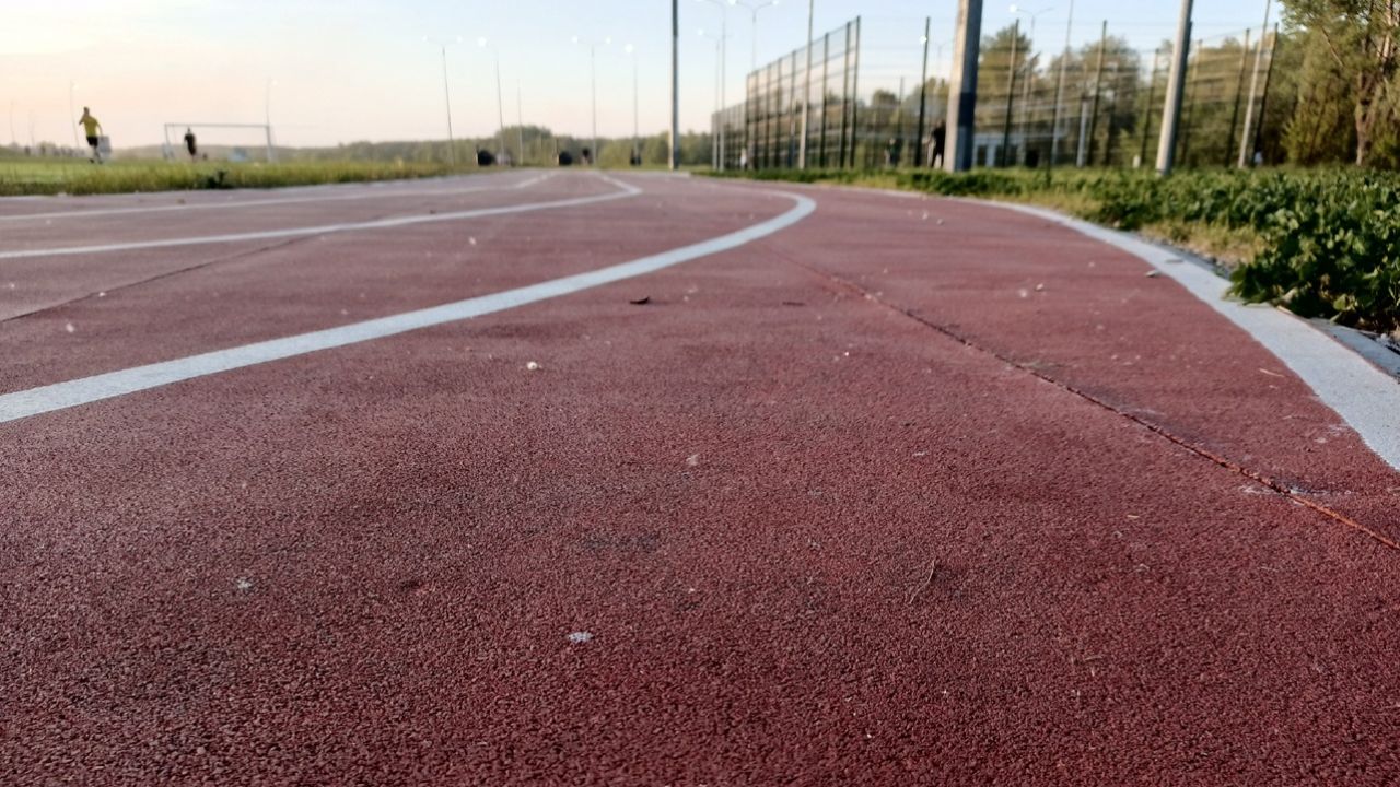В Пензе детям участников СВО намерены бесплатно выдавать спортивную экипировку