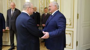 Мельниченко поздравил Лукашенко с Днем рождения