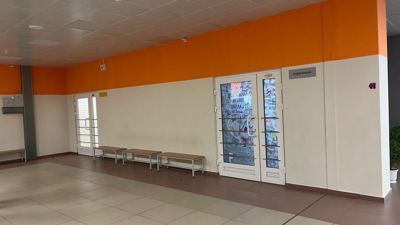 В некоторых пензенских школах классическую форму заменили на бомберы