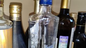 В Пензе в День знаний задержали нетрезвого юношу с двумя бутылками спиртного