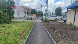 В Колышлее обновили тротуары на центральных улицах