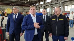 Олег Мельниченко оценил перспективы зареченского завода «Ленкомтех»