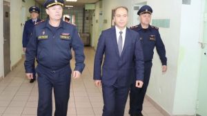 Пензенский осбудсмен Фомин проверил, как идут выборы в СИЗО-1 и Доме ветеранов