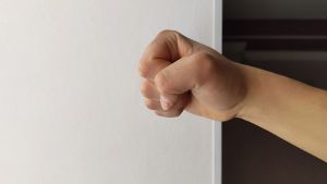 В Пензенской области женщина забила до смерти больную пенсионерку