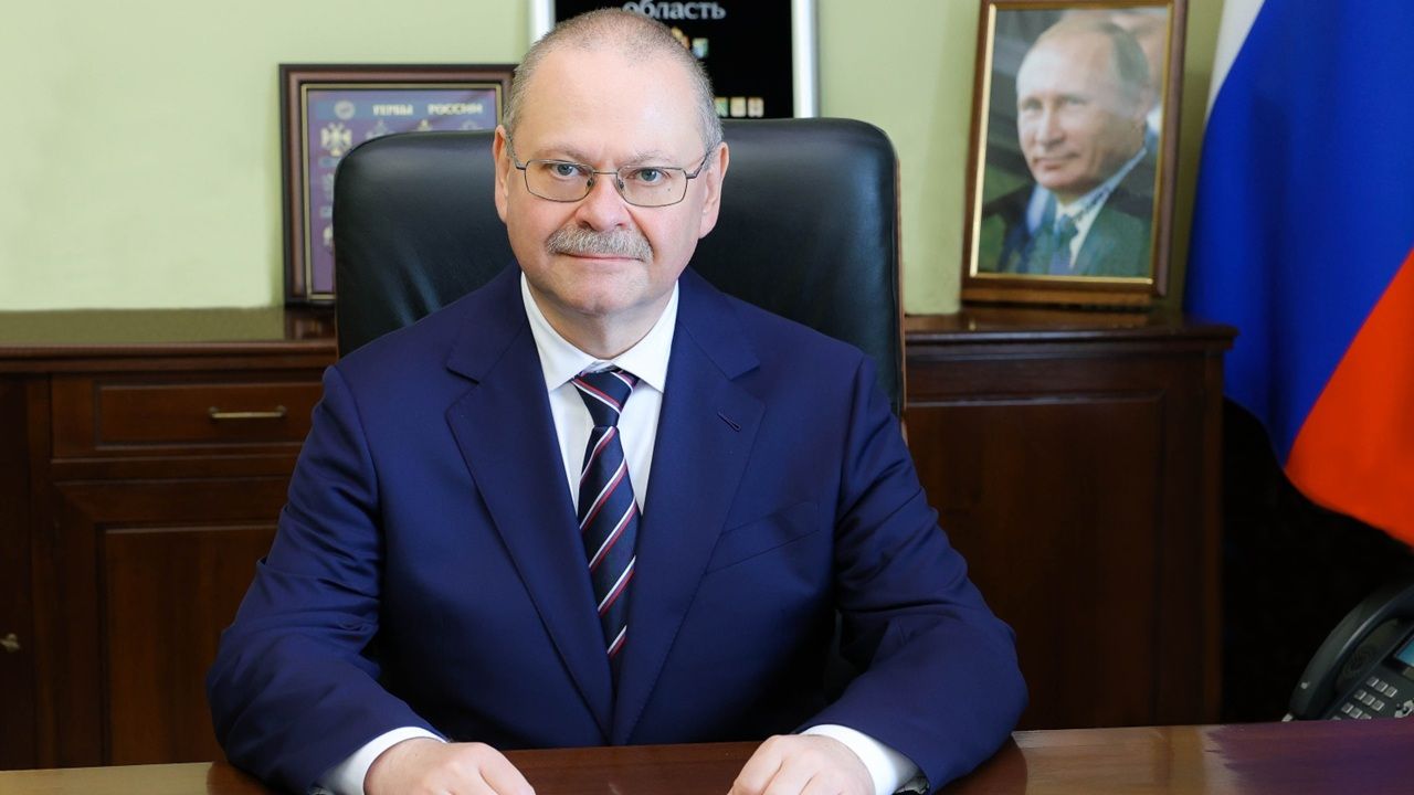 Олег Мельниченко поздравил с профессиональным праздником работников леса