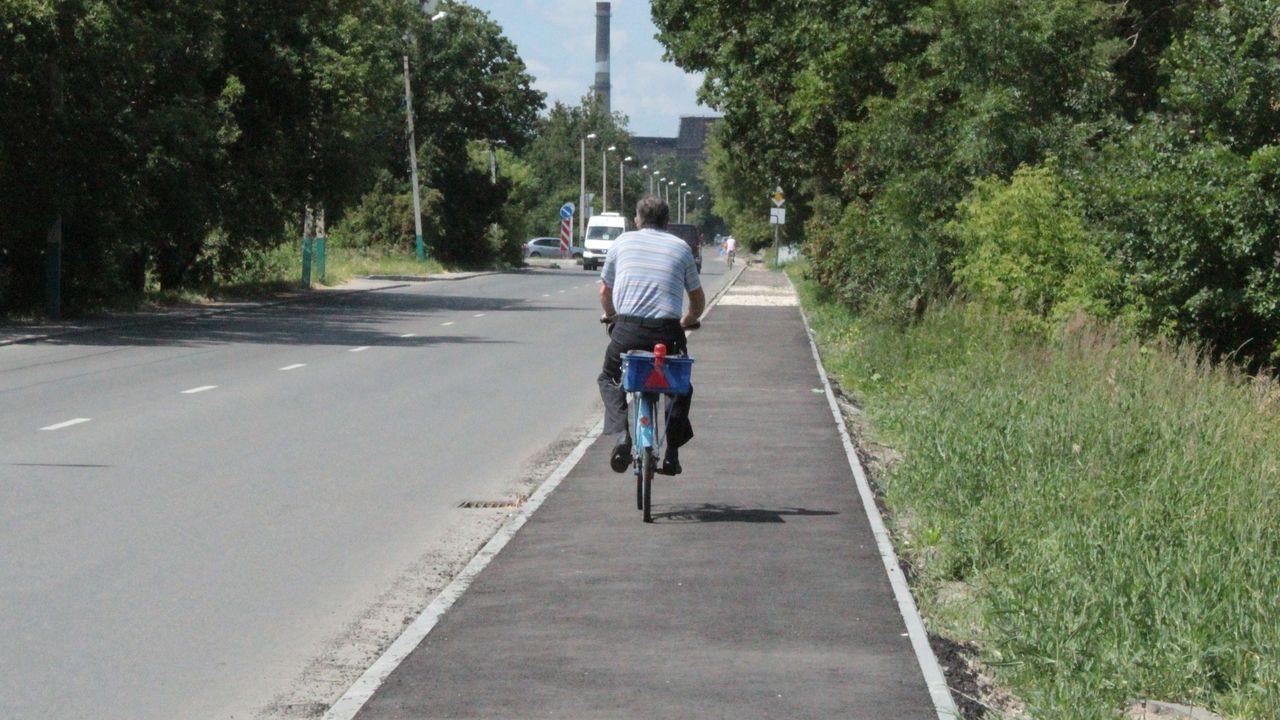 В Каменке велосипедист заплатит почти полмиллиона рублей за поврежденный BMW