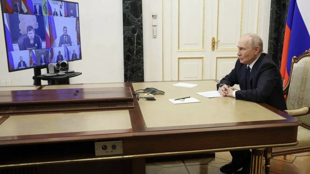 Мельниченко принял участие в рабочей встрече Президента Владимира Путина