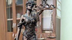 Несовершеннолетний пензенец предстал перед судом за мошенничество