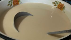 Тонкие домашние блинчики вкуснее, чем в кафе: понадобится минимум ингредиентов