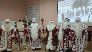 Пензенских школьников пригласили поздравить Деда Мороза