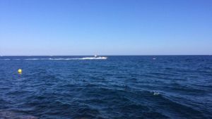 Куда лететь за теплым морем в декабре, чтобы сэкономить: девять направлений