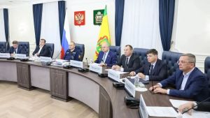 Мельниченко поручил вынести на обсуждение проект бюджета Пензенской области