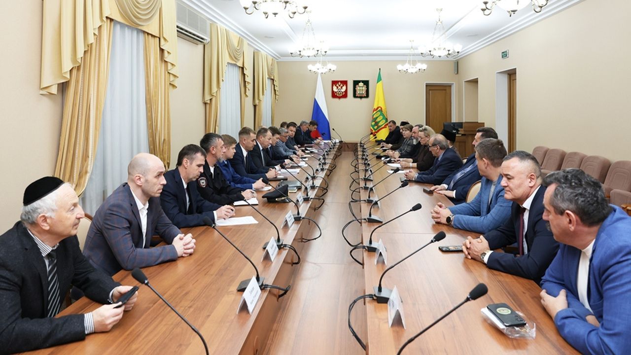 В Пензе прошло заседание Совета по межнациональным отношениям